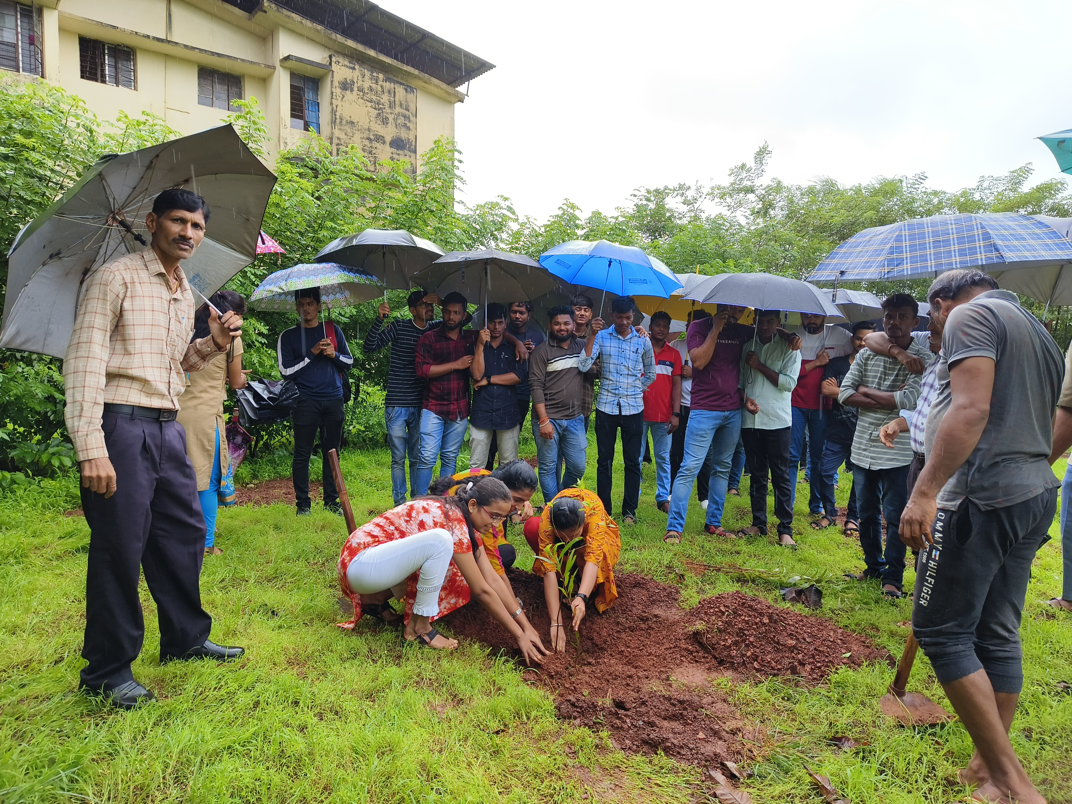 Indoor sports facility